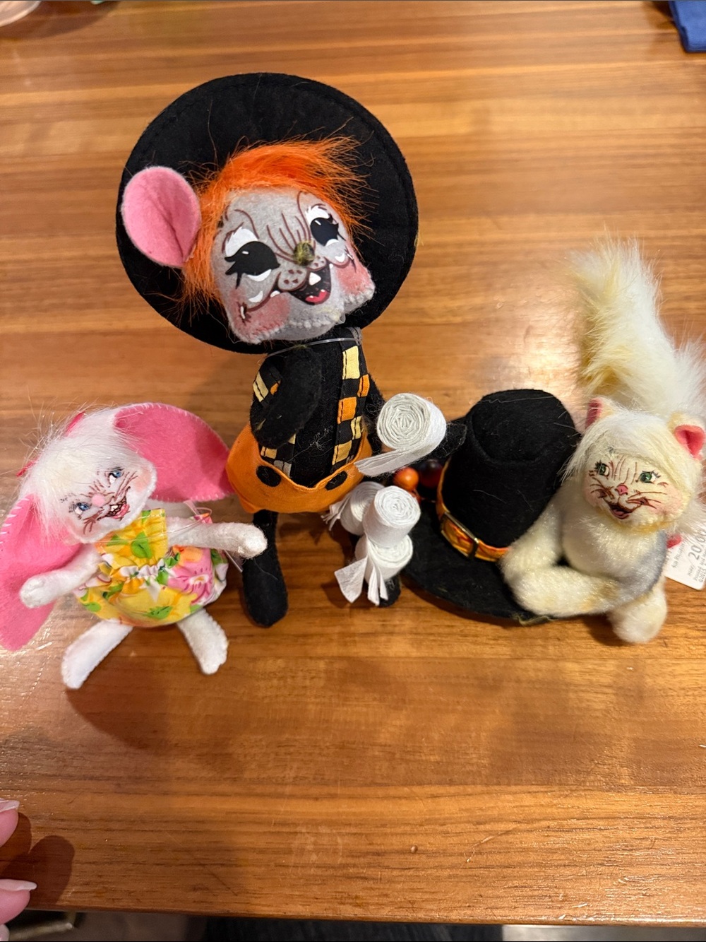 New with tags Vintage set of 3 Annalee Halloween and Easter Doll set